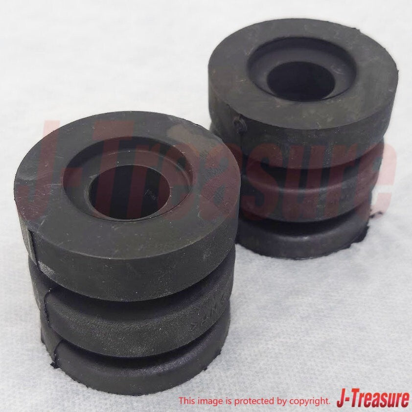 TOYOTA LAND CRUISER PRADO GRJ120 03-09 Genuine No.1 Lower Cab Mounting x2 set RL