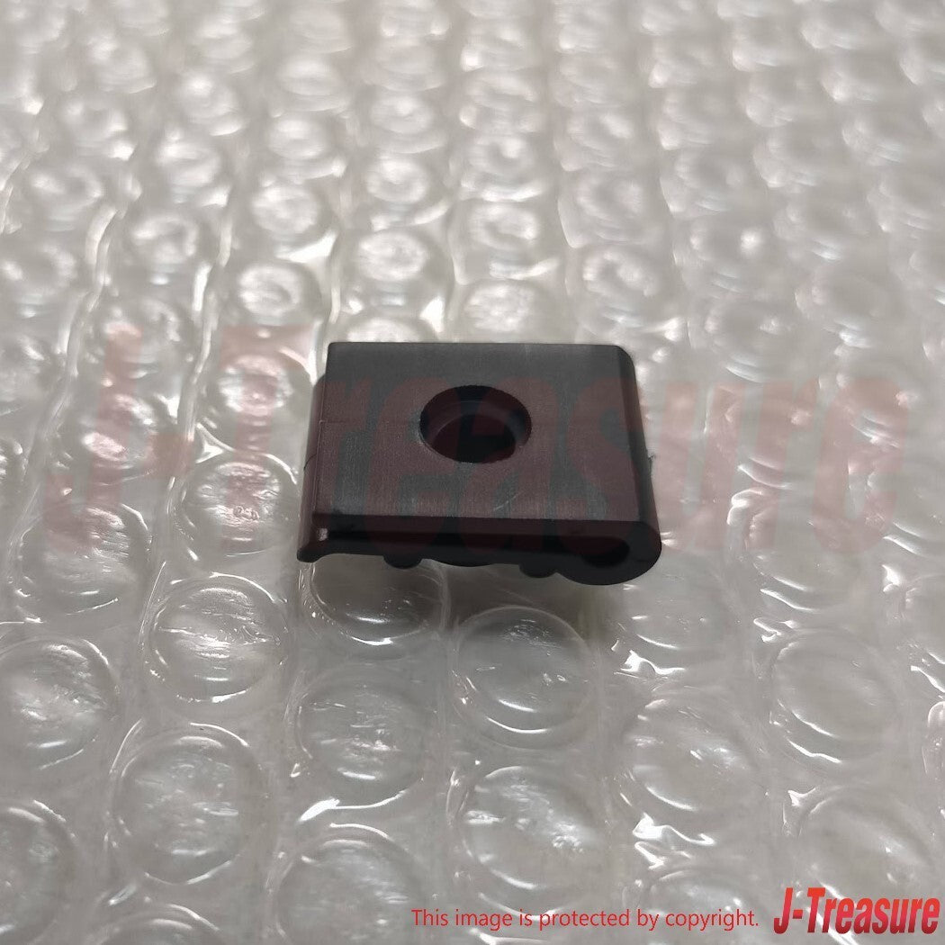 MITSUBISHI LANCER EVOLUTION 5 6 CP9A  Genuine Over Fender Clip Set OEM