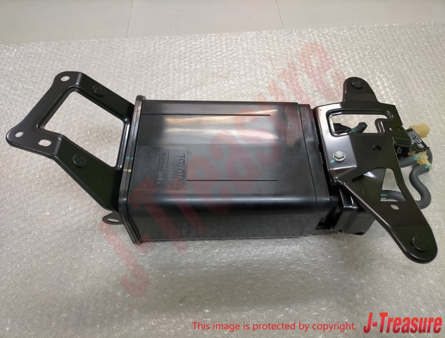 TOYOTA LEXUS RX300 1999-2001 Genuine  Charcoal Emission Canister 77740-48041 OEM
