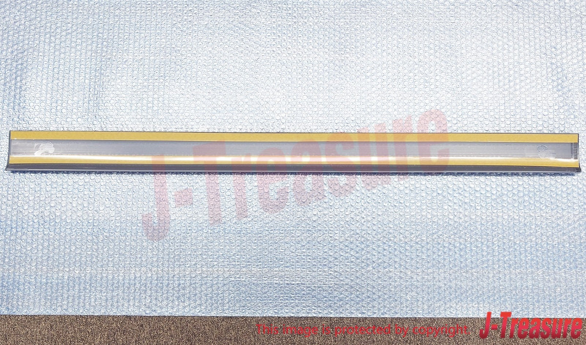 TOYOTA LAND CRUISER FZJ80 '95-97 Genuine Front Door Outside Moulding LH OEM