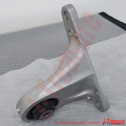 MITSUBISHI OUTLANDER GG2W 18-22 Genuine Rear Differential Mount LH 3517A100 OEM