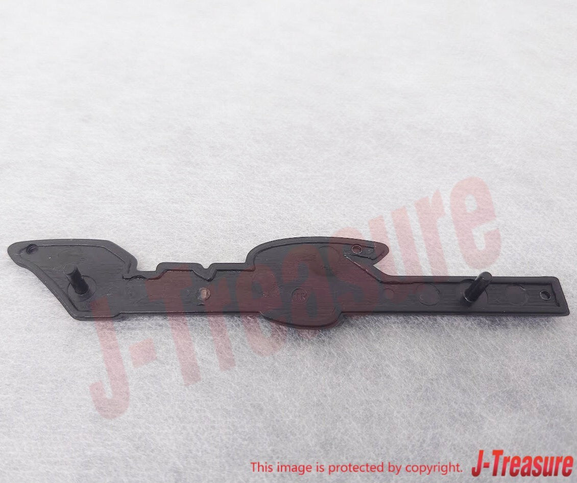 MAZDA SAVANNA RX-7 SA22C 79-83 Genuine Fender Side Name Emblem 8871-51-721 OEM