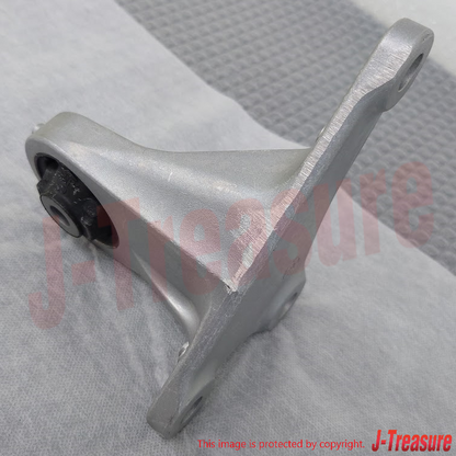 MITSUBISHI OUTLANDER GG2W 18-22 Genuine Rear Differential Mount LH 3517A100 OEM