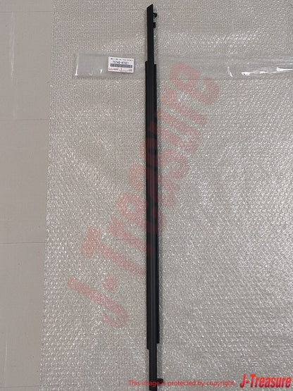 TOYOTA PRIUS 30 2010-2015 Genuine Door Belt Molding Weatherstrip Front Rear Set