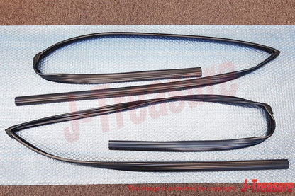 TOYOTA LAND CRUISER UZJ100 '98-07 Genuine Front Door Glass Run RH & LH Set OEM