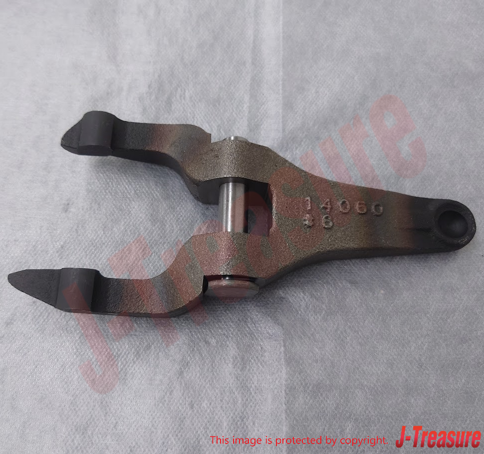 TOYOTA V160 V161 Transmission Genuine Clutch Release Fork & Support & Spring 6MT