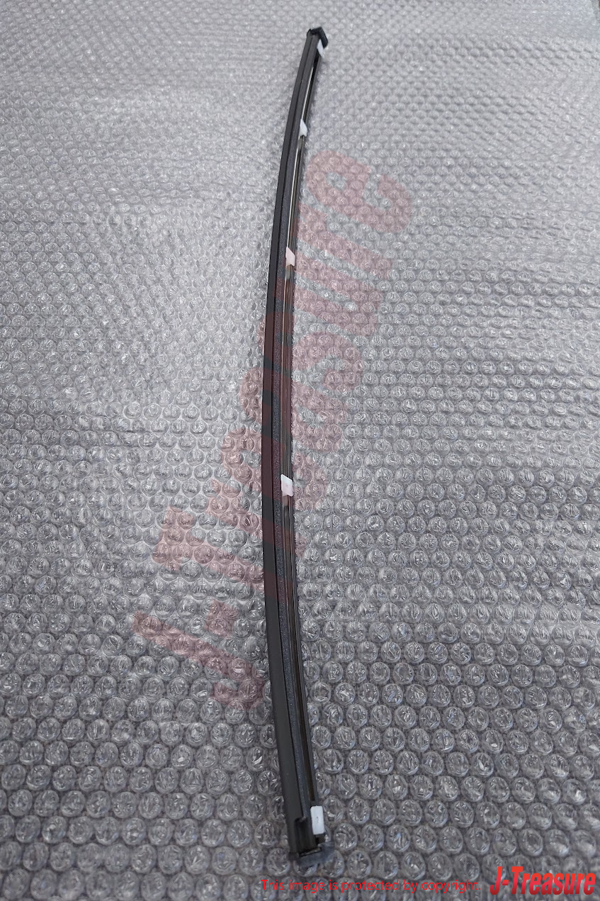 NISSAN 300ZX Z32 89-96 T-Top 2+0 Genuine Drip Center Molding RH 91784-30P20 OEM