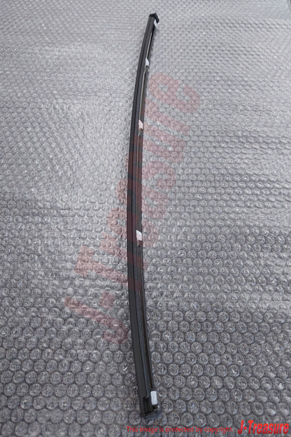 NISSAN 300ZX Z32 89-96 T-Top 2+0 Genuine Drip Center Molding RH 91784-30P20 OEM