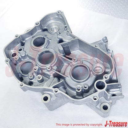 YAMAHA YZ125 '22-26 YZ125X '23-26 Genuine Crankcase No.2 B4X-15121-00-00 OEM