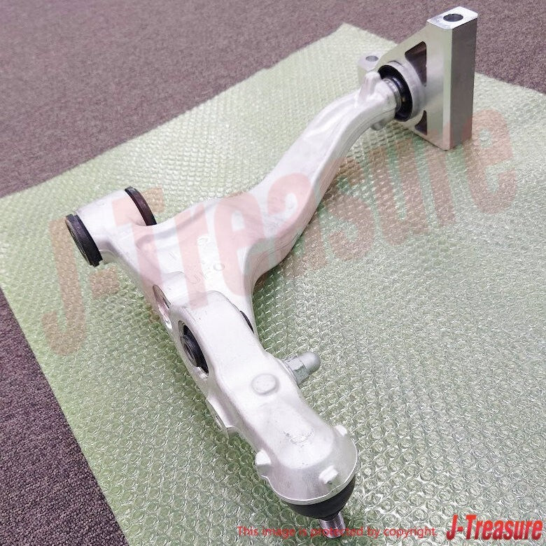 NISSAN GT-R R35 2010-2011 Genuine Front Lower Control Arm RH & LH Set OEM