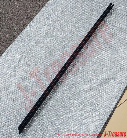 TOYOTA HIACE 2## '05-20 Genuine Fr/Door Glass Inner Weatherstrip LH 68172-26051