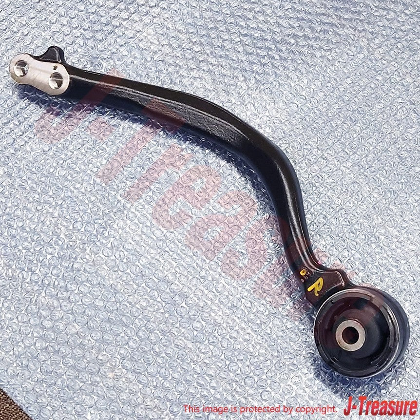 TOYOTA ARISTO LEXUS GS300 GS400 GS430 Genuine Front Suspen Lower Arm Right OEM