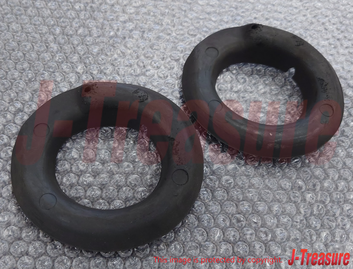 TOYOTA MODEL-F YR2# YR3# 84-89 Genuine Rear Coil Spring Insulator Lower OEM