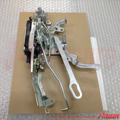 TOYOTA CELSIOR  UCF30 UCF31 01-06 Genuine Door Lock Actuator RH 69310-50050 OEM