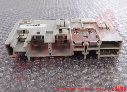 TOYOTA PRIUS NHW20 2004-2009 Genuine Fusible Link Block Assy 82620-47050 OEM