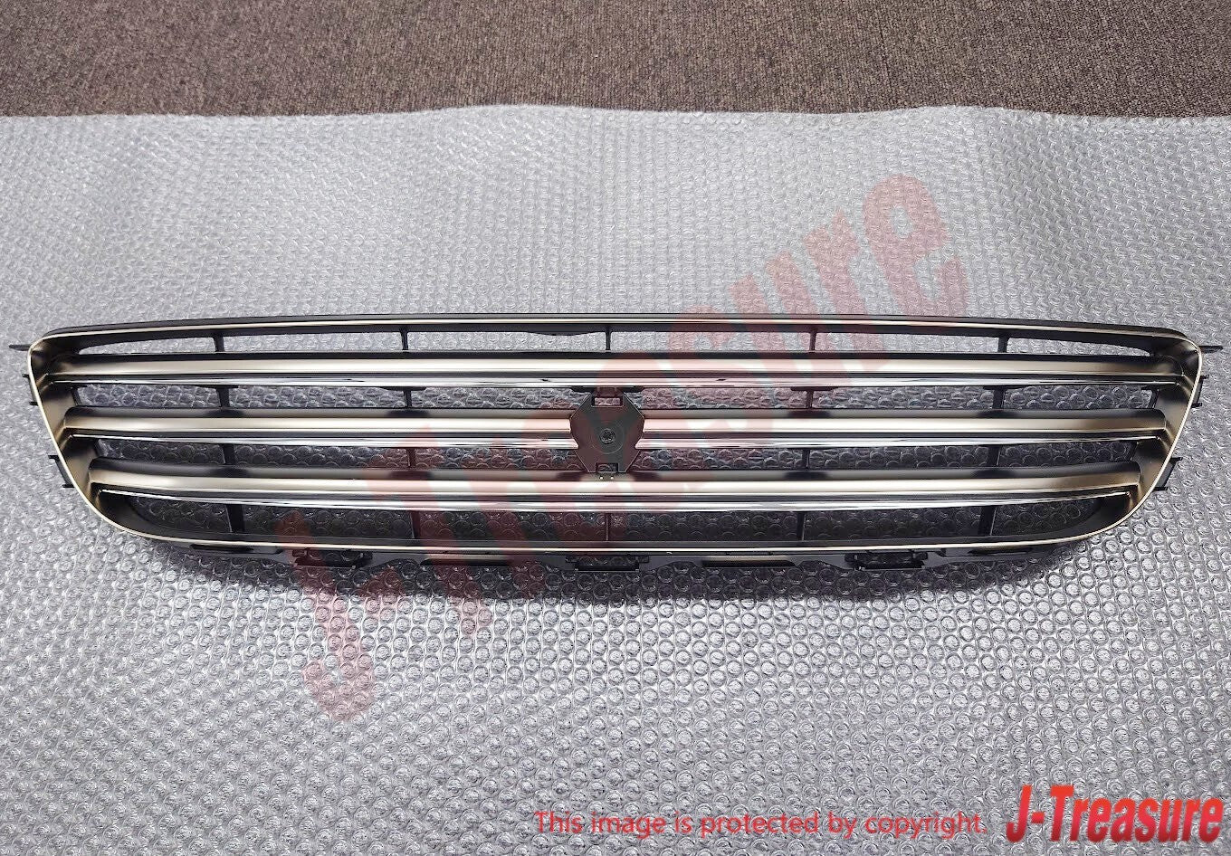 TOYOTA ALTEZZA 98-05 Genuine Radiator Grille Early Model & F/Emblem BK Set OEM