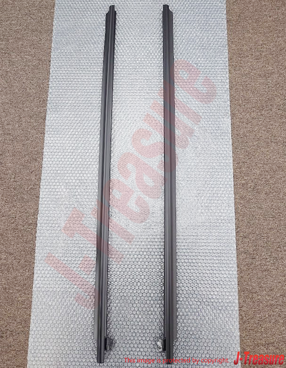 TOYOTA CELICA ZZT230 01-05 Genuine Front Door Belt Moulding RH & LH set OEM