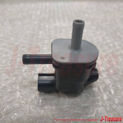 TOYOTA 4RUNNER SCION XA XB Genuine Duty Vacuum Switching Valve 90910-12276 OEM