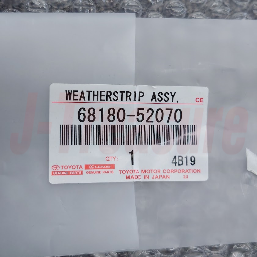 TOYOTA SCION xA NCP61 04-06 Genuine Rear Door Glass Outer Weatherstrip Right OEM