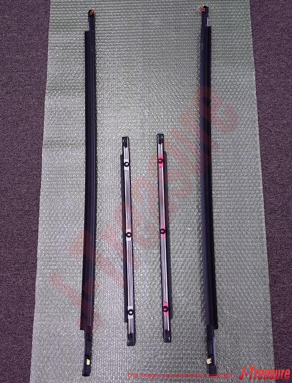 TOYOTA FJ CRUISER 07-14 Genuine Outer Door Glass Moulding Weatherstrip Set OEM