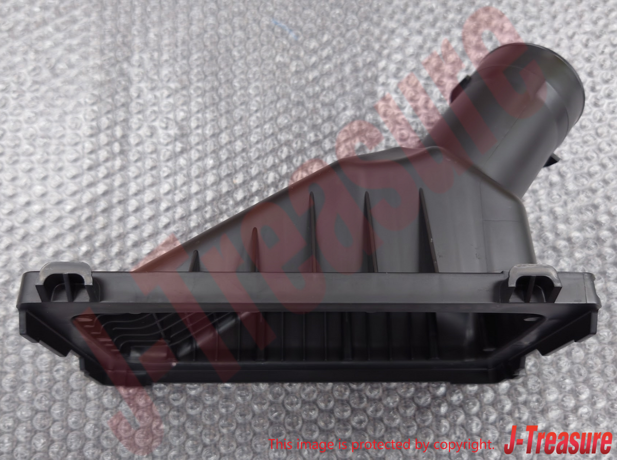NISSAN INFINITI Q50 V37 14-19 Genuine Air Cleaner Housing Cover LH 16526-4GA0B