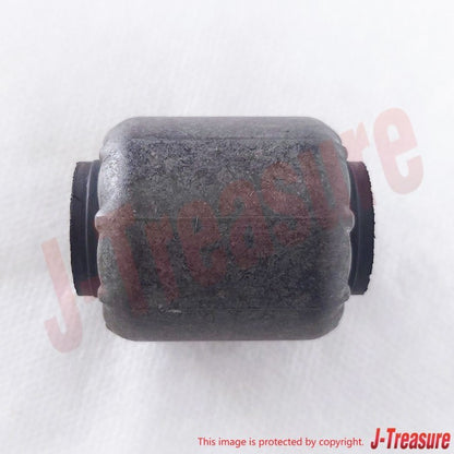 TOYOTA LAND CRUISER KZJ7# '94-95 Genuine Front Lateral Control Rod Bush Sub Assy