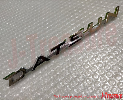 NISSAN DUTSUN 510 Genuine Front Fender Emblem RH & LH Set 63806-21300 x2 OEM