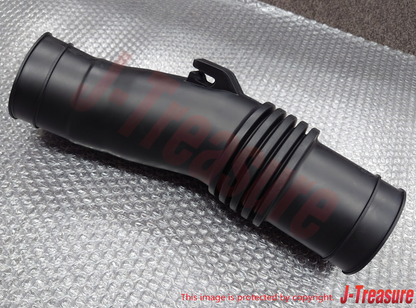 TOYOTA LAND CRUISER FZJ80 93-96 Genuine Air Cleaner Hose No.2 17881-66060 OEM