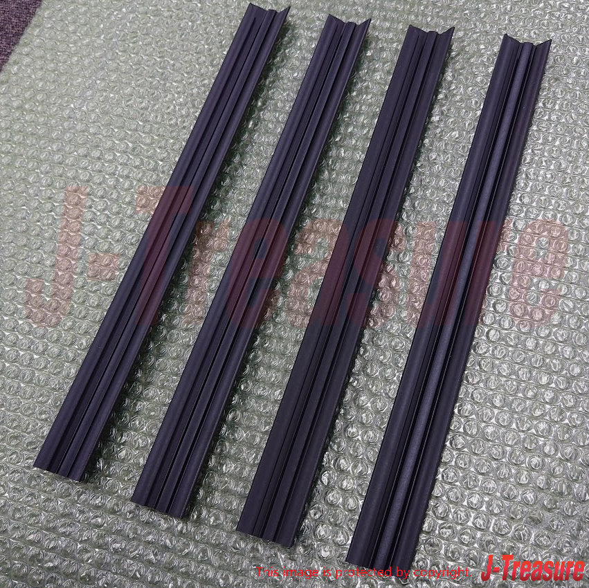 TOYOTA LEVIN TRUENO AE86 Genuine Front Door Glass Run RH & LH 68143-12070 x4 OEM